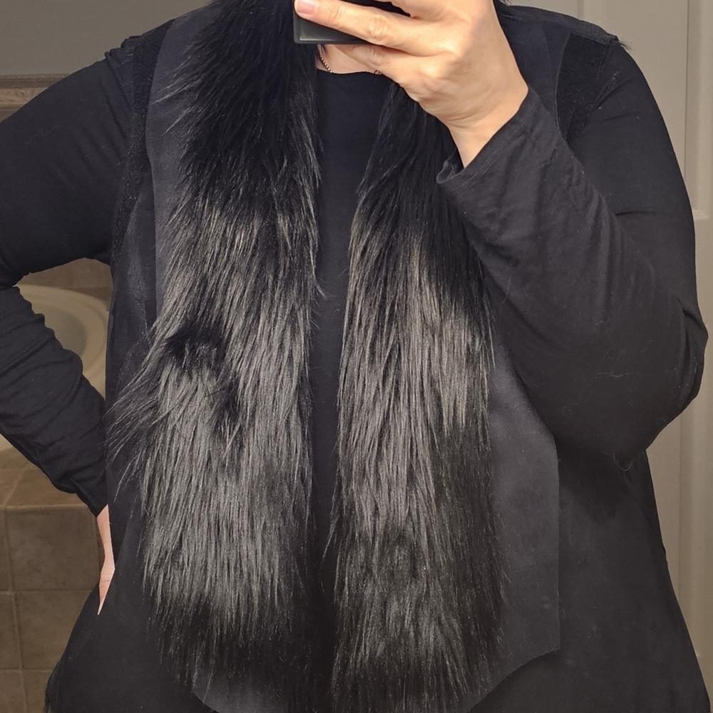 Michael Kors Black Faux Fur Vest EUC